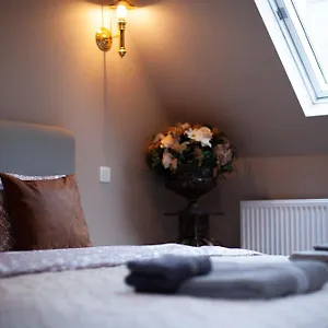 Luxury Meir Apartment