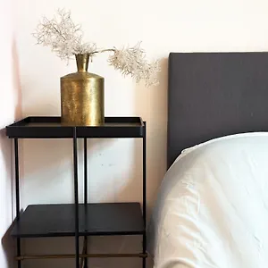 San Home's Apartment