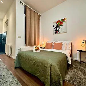  Appartamento Luxury Centrum By Rikas
